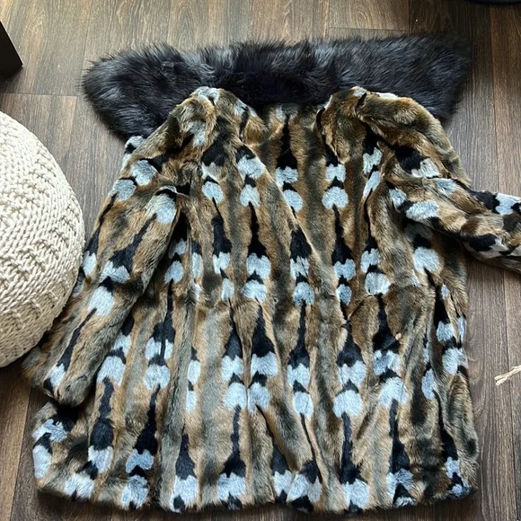 Unreal Fur reflections Jacket